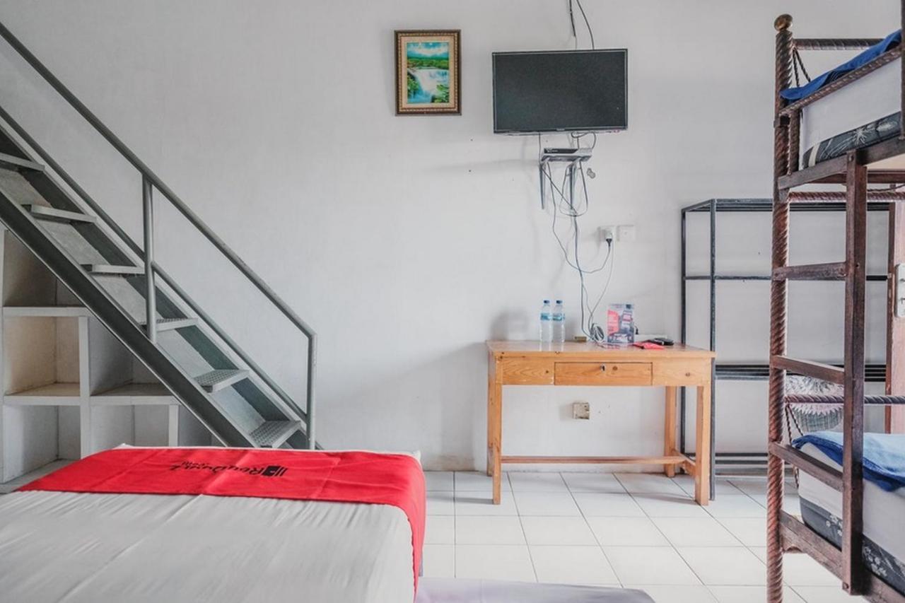 Reddoorz Near Pantai Florida Anyer Hotel Serang Eksteriør billede