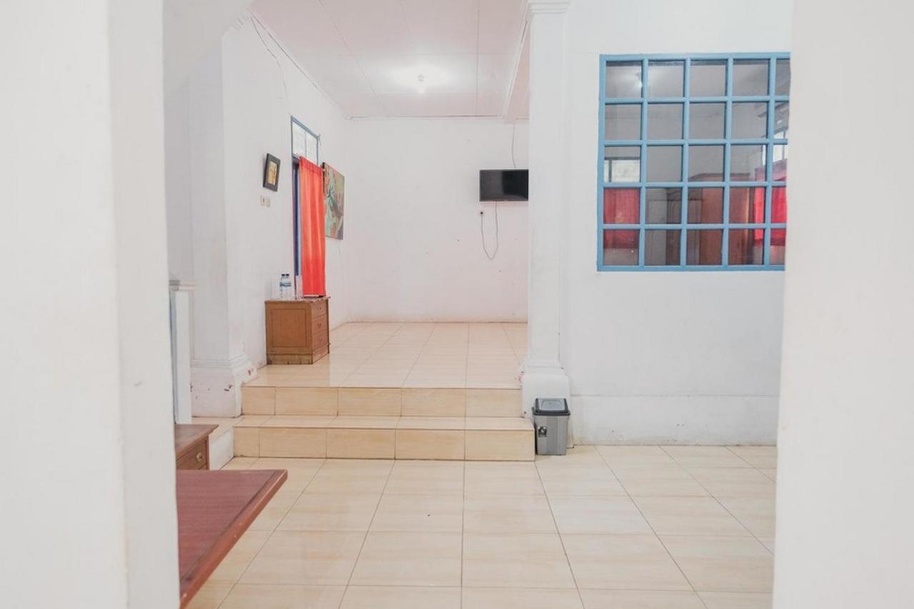 Reddoorz Near Pantai Florida Anyer Hotel Serang Eksteriør billede