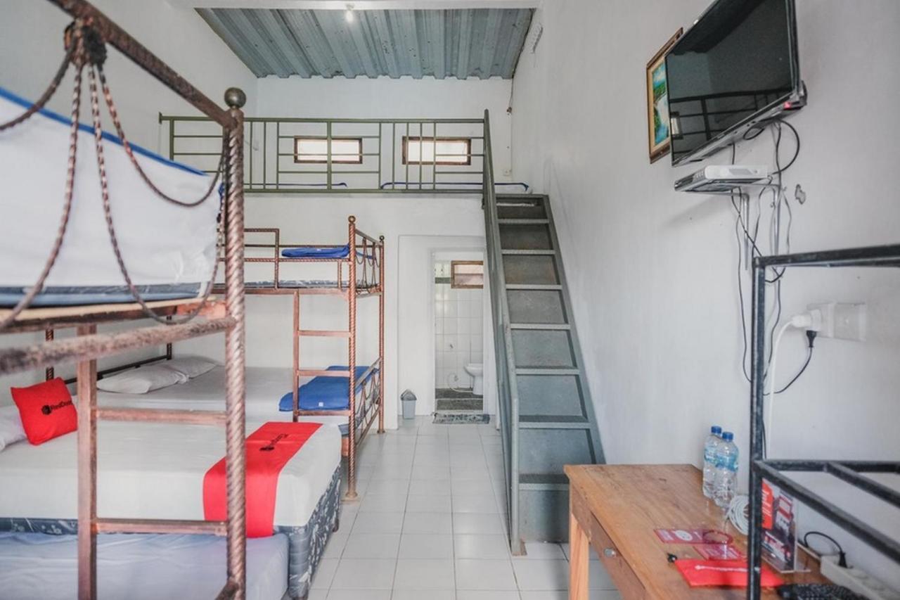 Reddoorz Near Pantai Florida Anyer Hotel Serang Eksteriør billede