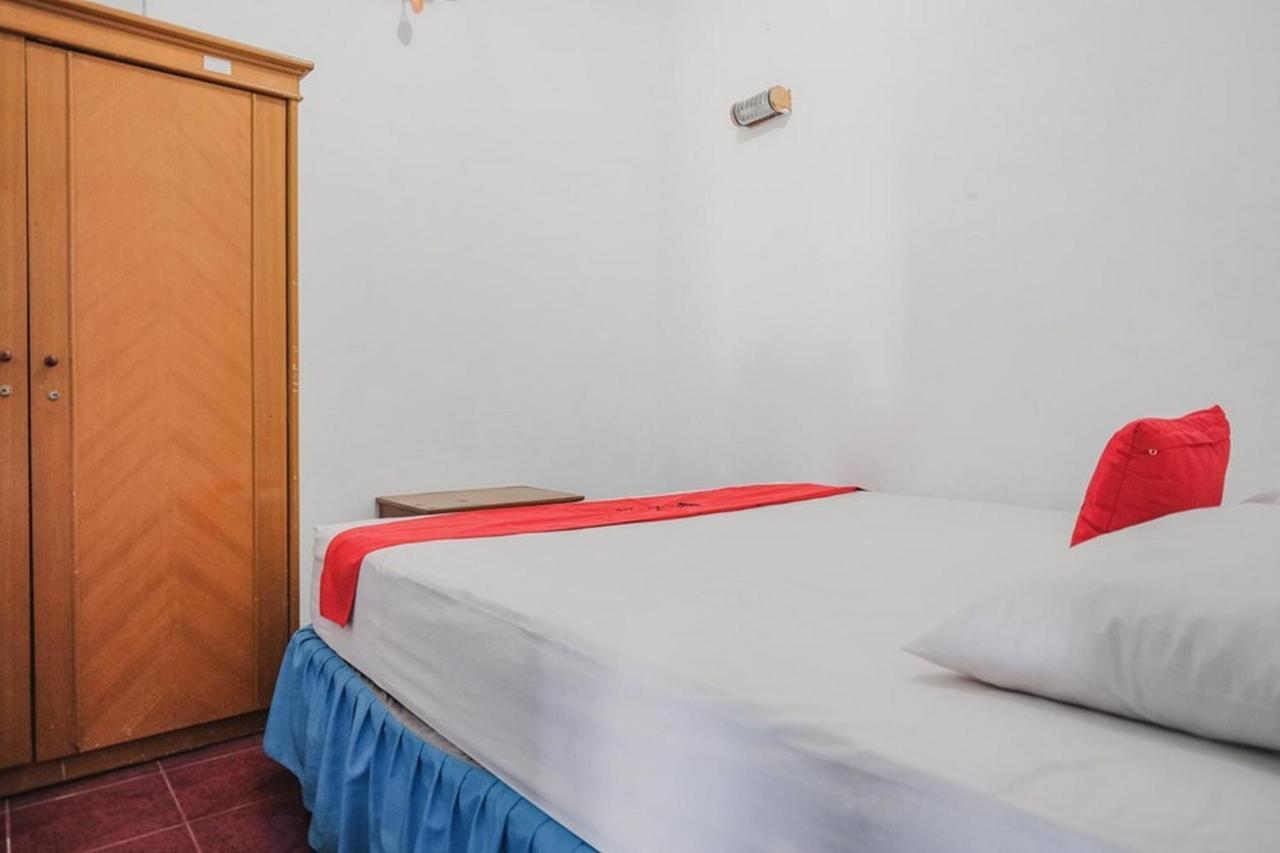 Reddoorz Near Pantai Florida Anyer Hotel Serang Eksteriør billede
