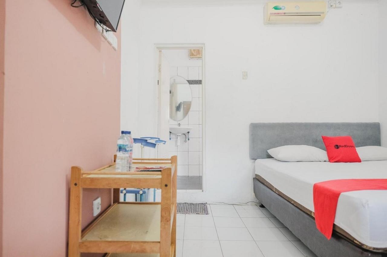 Reddoorz Near Pantai Florida Anyer Hotel Serang Eksteriør billede